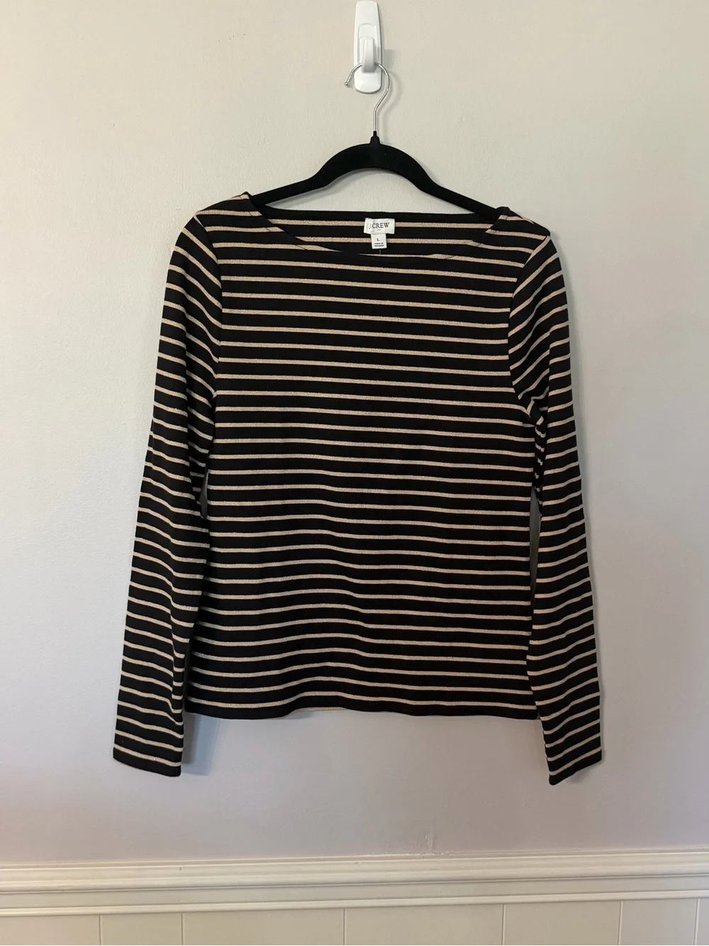J. Crew Women’s Long Sleeve Crewneck Black and Cream Stripe Top Sz L NWT